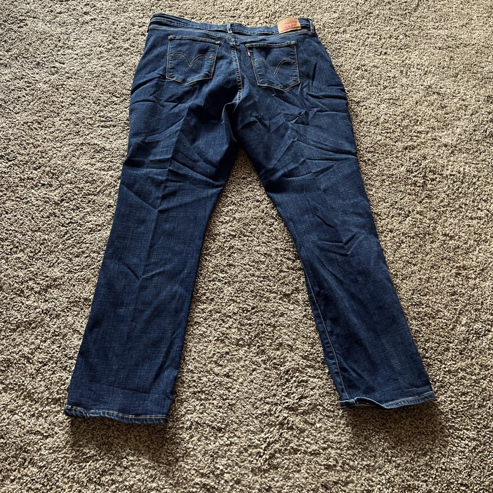 Women’s Levi’s Classic Fit